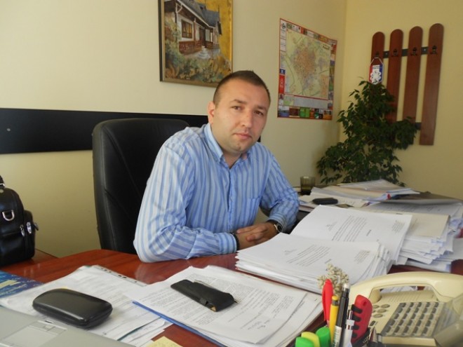 Viceprimarul Raul Petrescu vorbeste despre problemele municipiului, diseara, la Ploiesti TV
