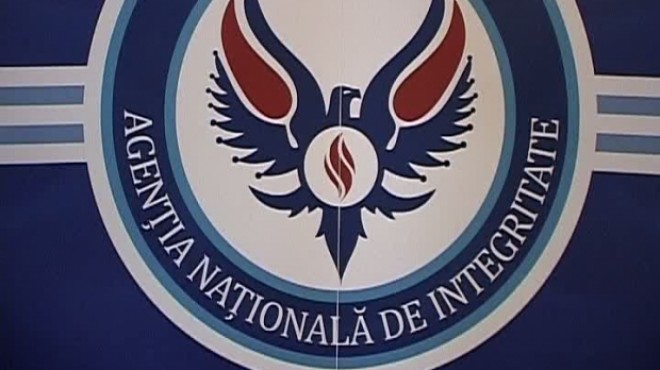 Un director din Primăria Ploiești a fost declarat INCOMPATIBIL de ANI