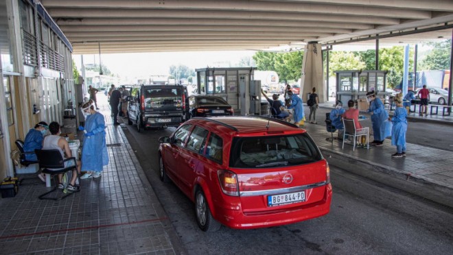 Ambasada Greciei anunță că regulile de intrare în țară nu se modifică. Testarea la graniță rămâne aleatorie