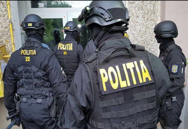 Razie de amploare a polițiștilor, în Ploiești, în noaptea de sâmbătă spre duminică