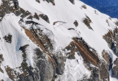 Avalanșe în Bucegi, surprinse de meteorologii de la stația Vârful Omu