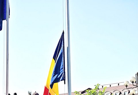 Păstrând tradiția, și la Ploiești vor avea loc manifestări dedicate sărbătoririi ”Zilei Drapelului Național”, duminică
