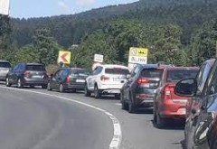 Zile grele pentru șoferi pe Valea Prahovei: Lucrări pe DN 1. Trafic restricționat