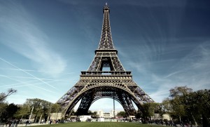Legătura dintre un prahovean şi Turnul Eiffel