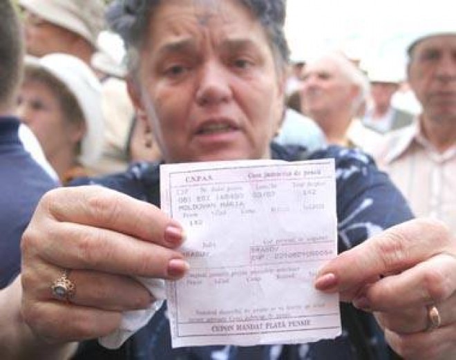 S-a schimbat legea pensiilor. Mai mulţi români s-ar putea pensiona mai devreme