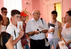 Tinerii basarabeni i-au trimis o SCRISOARE DE MULŢUMIRE lui Mircea Cosma