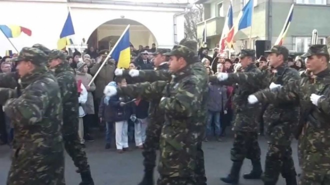 ATENTAT dejucat la Târgu Secuiesc. Un bărbat plănuia să detoneze o bombă la parada de Ziua Naţională a României