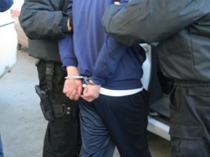 Polițiștii prahoveni au prins doi barbati condamnati la inchisoare