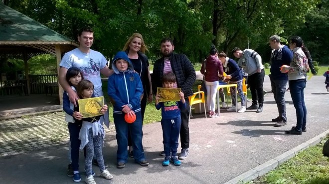 Cum s-au distrat ploieştenii de Ziua Tăticilor în parcul Bucov FOTO