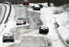 Atentie, soferi! Comunicat Consiliul Judetean Prahova: Ce drumuri sunt acoperite cu zapada