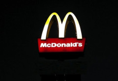 Scandal în Spania. Motivul pentru care un restaurant McDonald&#039;s nu mai vrea să servească români