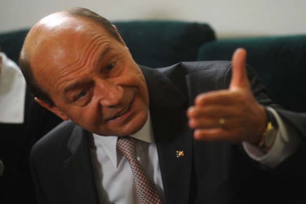 Ministru din comunism dezvăluie cine este cu adevărat Traian Băsescu 