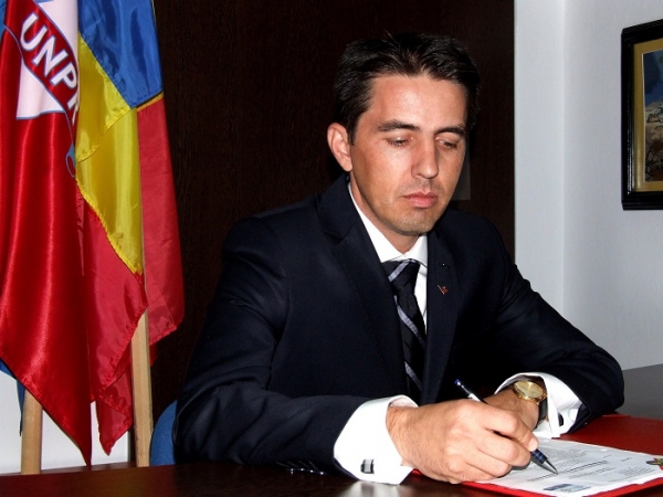 Daniel Niculae, presedintele UNPR Prahova: &quot;Am discutat cu Andrei Volosevici despre administratie&quot;