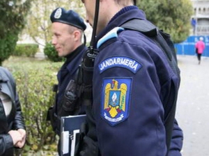 Jandarmii prahoveni, la datorie de 1 Mai