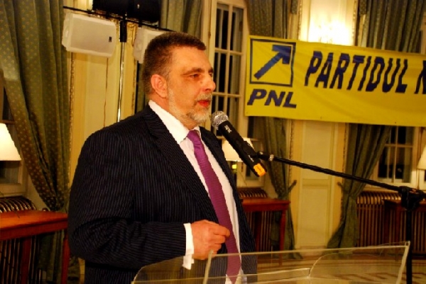 George Botez, consilier municipal PNL: ”Clasa politică va trebui primenită serios ”