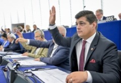 Prahoveanul Laurentiu Rebega, mesaj ferm: Nu tremur de frica UE