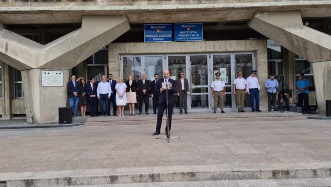 Ziua Drapelului 2021: Primaria Ploiesti, reprezentata de viceprimarul Dan Nicodim
