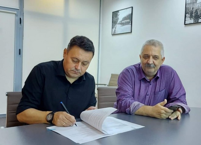 Primaria Ploiesti a semnat contractele de finantare pentru doua proiecte de investitii in domeniul educatiei