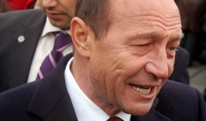 Dosarele lui Basescu ajung pe masa Procurorului General
