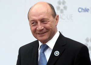 Noi MARTORI sunt audiați în dosarul în care Băsescu este acuzat de şantaj