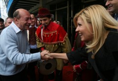 Picanterii nebanuite dintre Udrea si Basescu. Dezvaluiri fara perdea