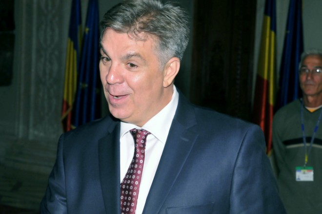 Lider PSD: Decent ar fi ca până la Comitetul Executiv Naţional Zgonea să demisioneze