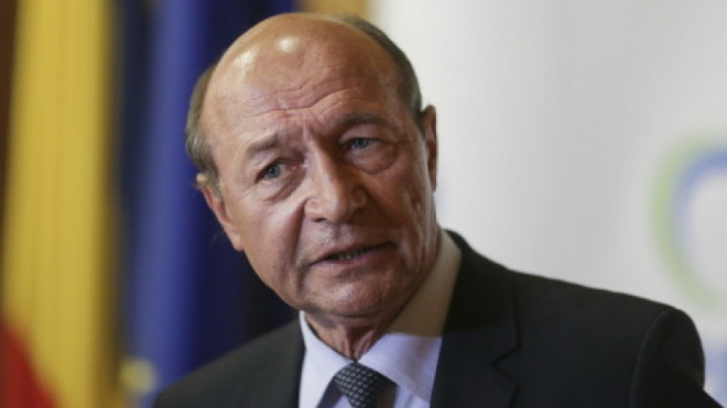 Basescu da de pamant cu DNA Ploiesti: ALA e un nenorocit