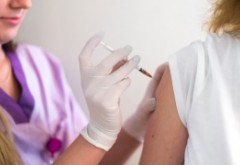 Vaccinarea GRATUITĂ împotriva HPV începe în ianuarie 2020&#039;