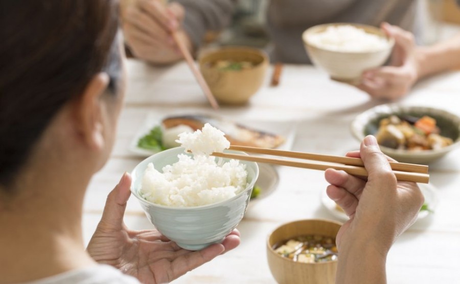 Dieta cu orez. Slabeste 10 kilograme pe luna cu unul din cele mai