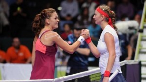 Radwanska a învins-o pe Kvitova la Turneul Campioanelor