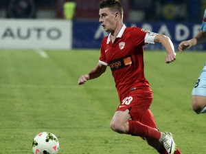 Vali Lazăr se întoarce la Dinamo!