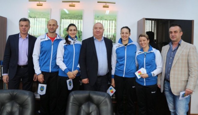 O delegație a “tricolorelor” din handbal, invitată la Primăria Ploiești!