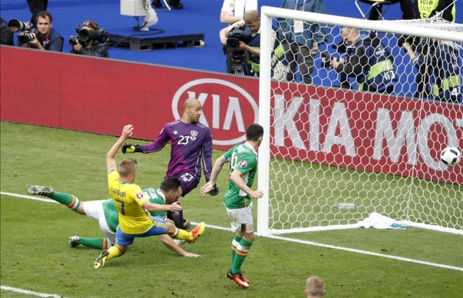 Irlanda - Suedia 1-1. Nordicii au egalat după un autogol, la o fază creată de Ibra