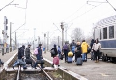 Traficanţii de persoane dau târcoale Ucrainei: milioane de refugiați în pericol, avertizează OIM