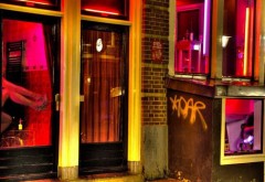 Trei români arestaţi în Amsterdam, după ce un om a murit în Cartierul Roșu