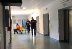 Alertă MAXIMĂ - Bărbat înarmat într-un spital din România