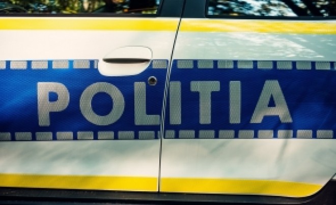 Scene șocante în Timișoara: un șofer l-a înjunghiat în gât pe pasagerul din dreapta sa, după o ceartă
