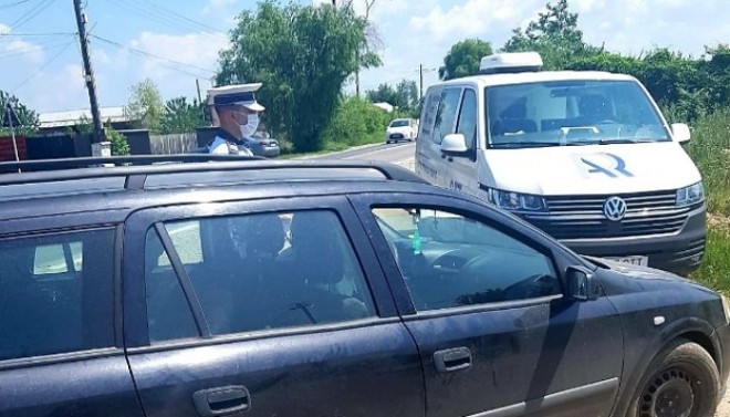 RAZIE de amploare Poliție - RAR în Ploiești, Râfov și Berceni