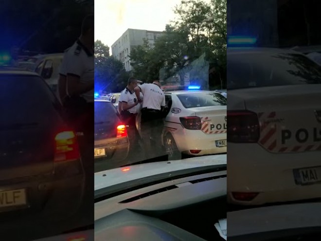 Un bărbat a fost săltat de polițiști chiar în trafic, în zona de vest a Ploieștiului
