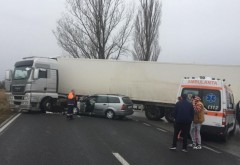 Prahova: Accident in Fulga, intre un TIR si un autoturism. 4 victime