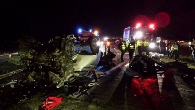 Soţia şoferului mort în TRAGEDIA de pe DN1, în STARE DE ŞOC. S-a răzgândit în ultima clipă să rămână acasă