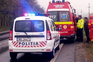 Accident pe DN1 la Băneşti. Un şofer de 30 de ani a intrat într-un TIR