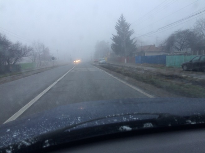 Atenție, șoferi! CEAȚĂ DENSĂ în Prahova