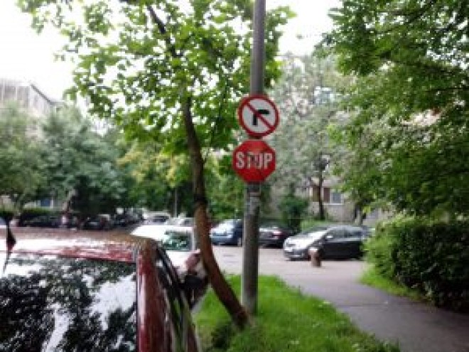 Haos în cartierul Păltiniș, după ce s-au schimbat semnele de circulație